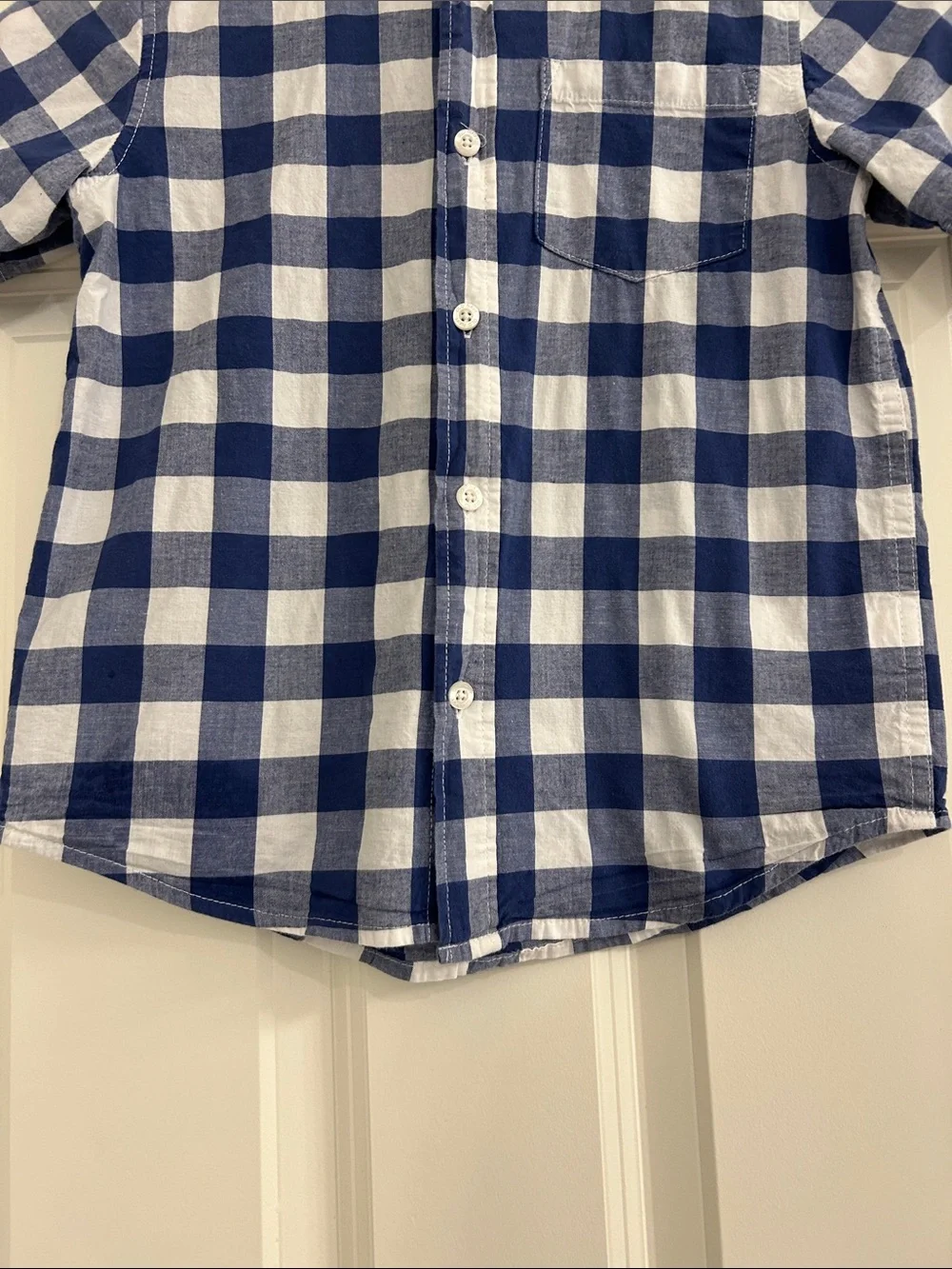 Old Navy Boys Blue White Gingham Short Sleeve Button Down Shirt Size S 6/7